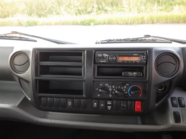 日野 デュトロ 2RG-XZU710M(2WD)の写真9