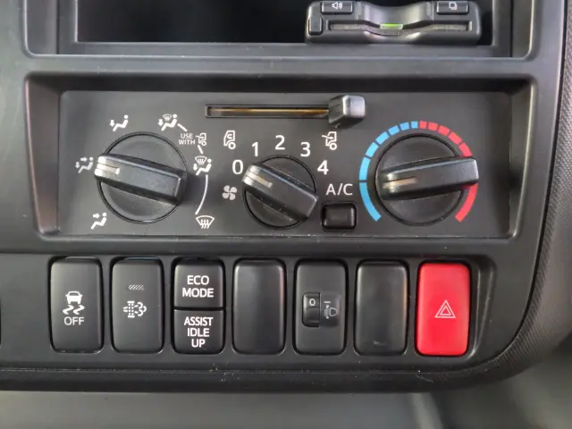 日野 デュトロ 2RG-XZU710M(2WD)の写真12