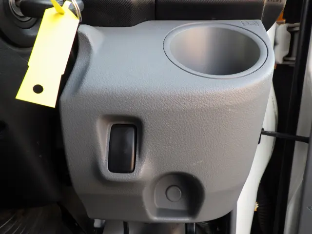 日野 デュトロ 2RG-XZU710M(2WD)の写真16