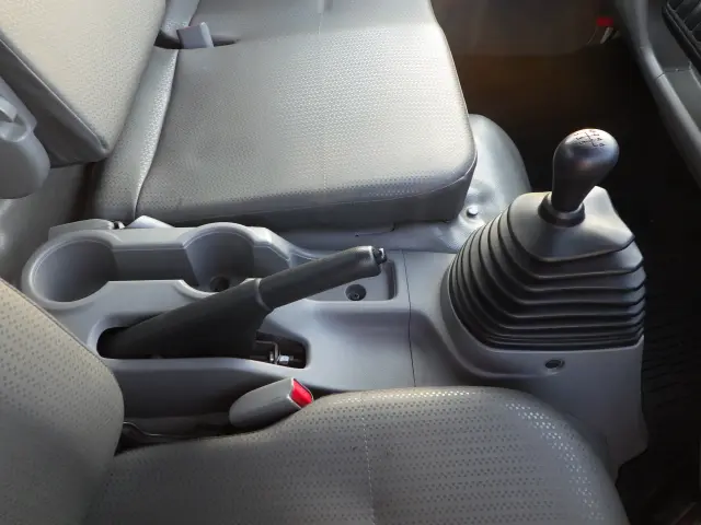 日野 デュトロ 2RG-XZU710M(2WD)の写真18