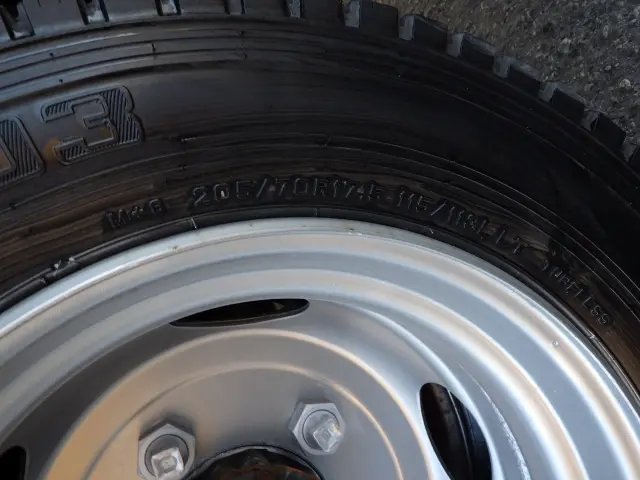 日野 デュトロ 2RG-XZU710M(2WD)の写真45