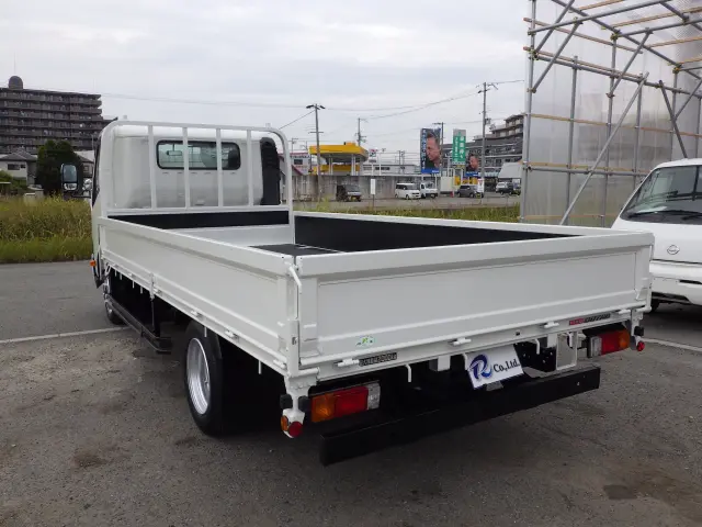 日野 デュトロ 2RG-XZU710M(2WD)の写真2