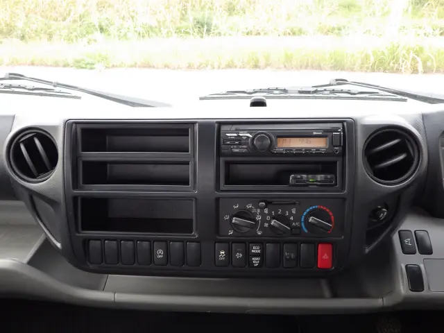 日野 デュトロ 2RG-XZU710M(2WD)の写真9