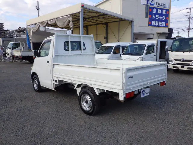 トヨタ タウンエーストラック ABF-S402U(2WD)の写真2