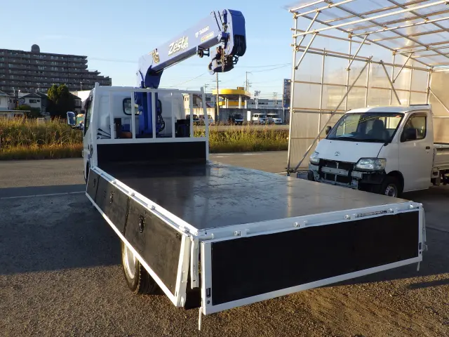 三菱 キャンター TKG-FEA50(2WD)の写真19