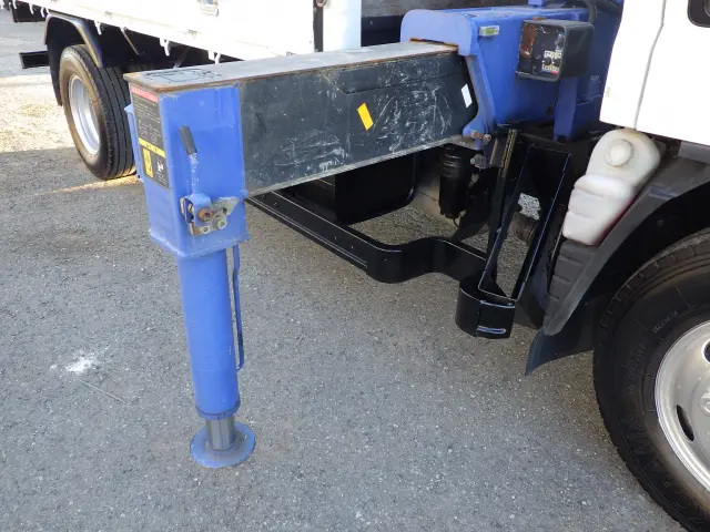 三菱 キャンター TKG-FEA50(2WD)の写真23