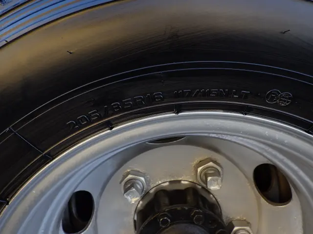 三菱 キャンター TKG-FEA50(2WD)の写真37