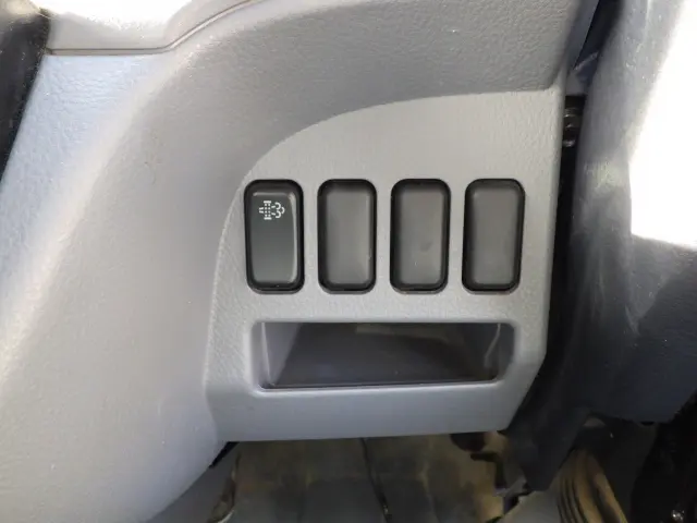 三菱 キャンター TKG-FBA60(2WD)の写真12