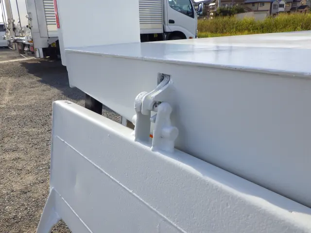 三菱 キャンター TKG-FBA60(2WD)の写真22