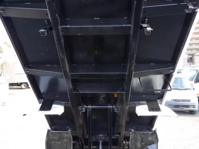 三菱 キャンター TKG-FBA60(2WD)の写真27