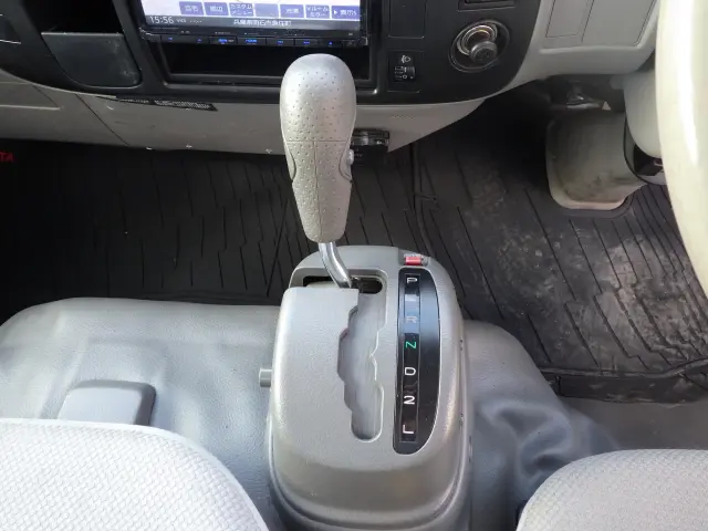 トヨタ ダイナ QDF-KDY221(2WD)の写真17