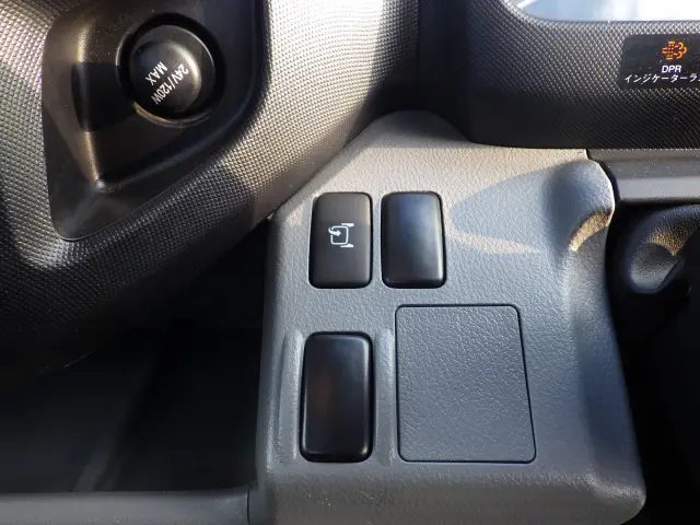 日野 デュトロ 2RG-XZU710M(2WD)の写真13