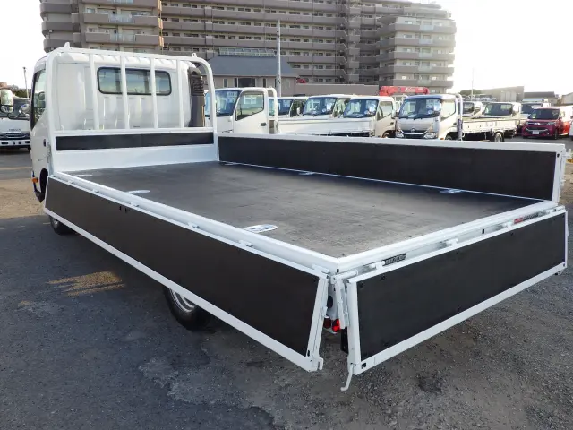 日野 デュトロ 2RG-XZU710M(2WD)の写真17