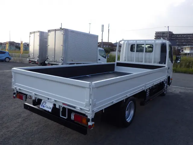 日野 デュトロ 2RG-XZU710M(2WD)の写真31