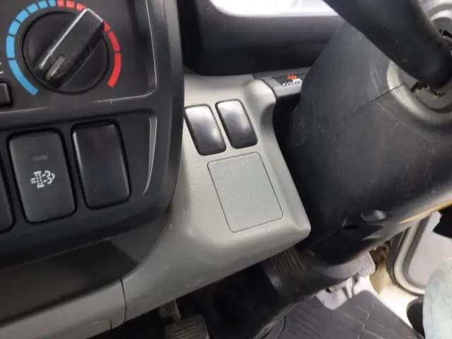 トヨタ ダイナ TKG-XZU620D(2WD)の写真13