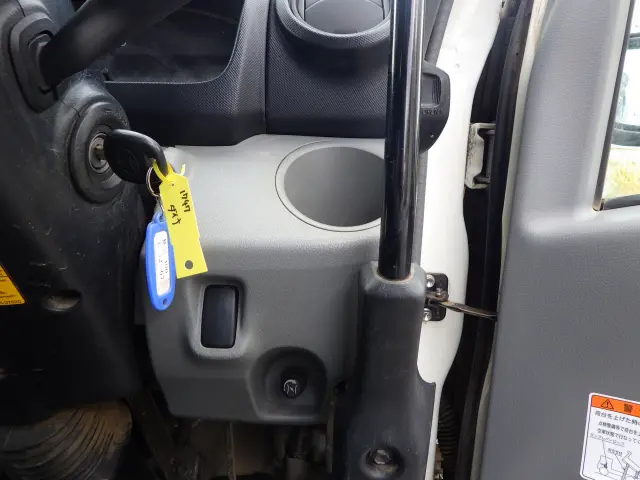 トヨタ ダイナ TKG-XZU620D(2WD)の写真14