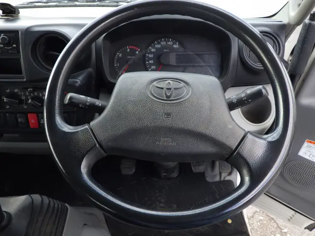 トヨタ ダイナ TKG-XZU620D(2WD)の写真18