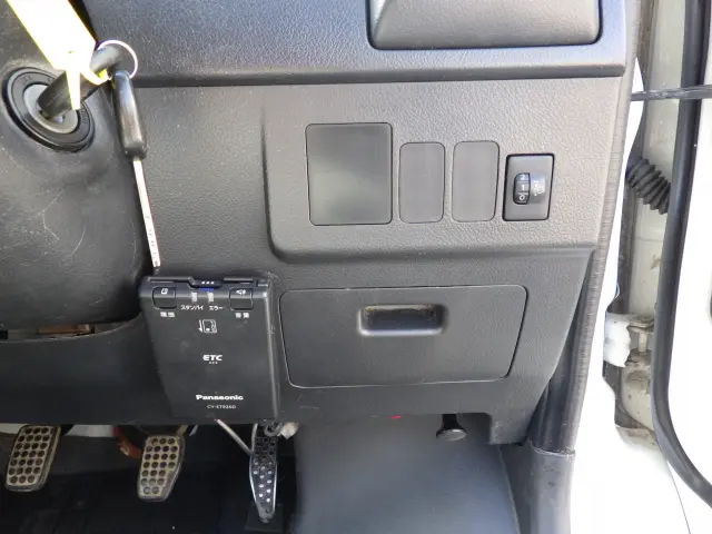 トヨタ タウンエーストラック DBF-S402U(2WD)の写真14