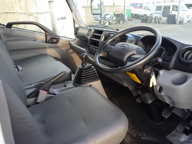 日野 デュトロ 2RG-XZU710M(2WD)の写真6