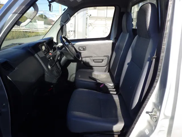 トヨタ ライトエーストラック DBF-S412U(4WD)の写真8