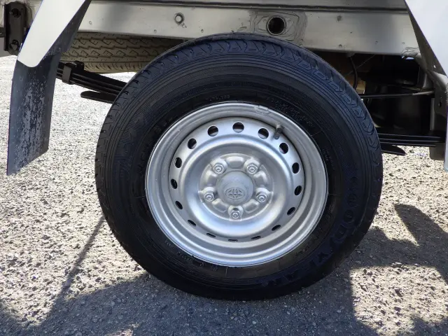 トヨタ ライトエーストラック DBF-S412U(4WD)の写真27