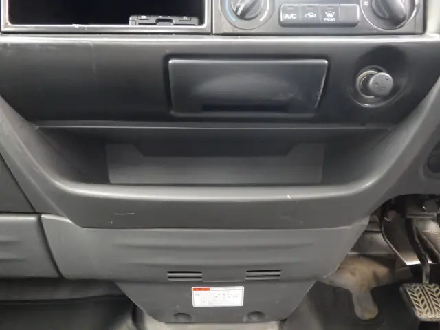 日産 バネットトラック ABF-SK82TN(2WD)の写真12