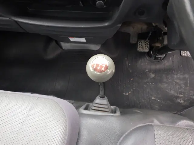 日産 バネットトラック ABF-SK82TN(2WD)の写真16