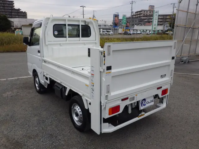 スズキ キャリイ EBD-DA16T(2WD)の写真2