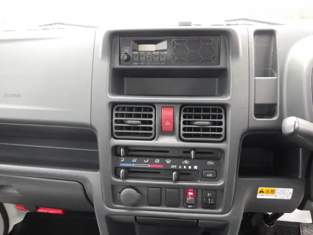スズキ キャリイ EBD-DA16T(2WD)の写真9