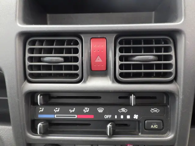 スズキ キャリイ EBD-DA16T(2WD)の写真11