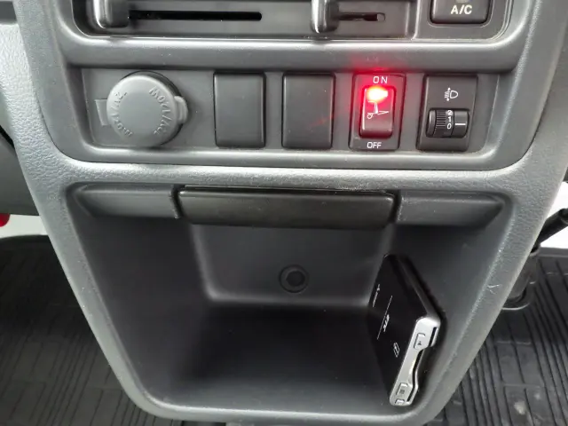 スズキ キャリイ EBD-DA16T(2WD)の写真12