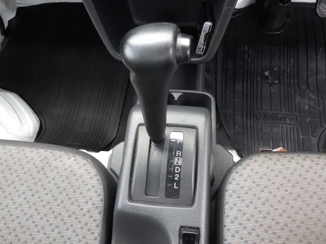 スズキ キャリイ EBD-DA16T(2WD)の写真15