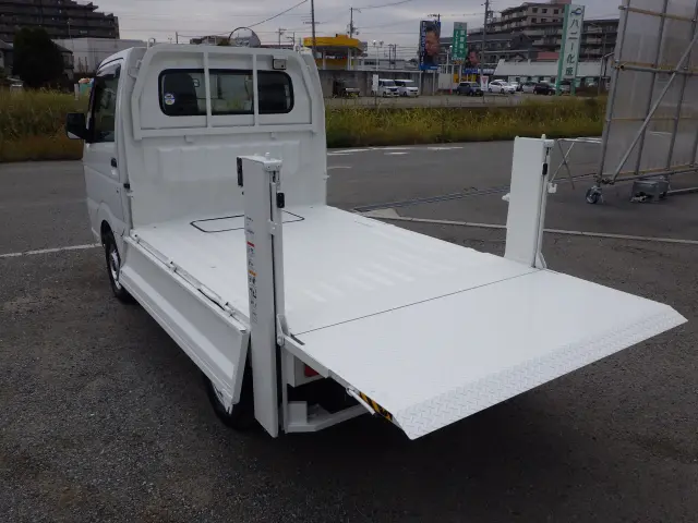 スズキ キャリイ EBD-DA16T(2WD)の写真23