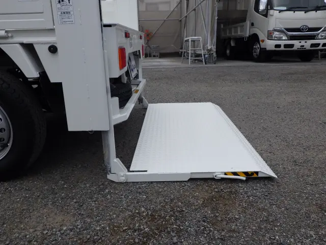 スズキ キャリイ EBD-DA16T(2WD)の写真29