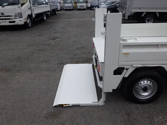 スズキ キャリイ EBD-DA16T(2WD)の写真31