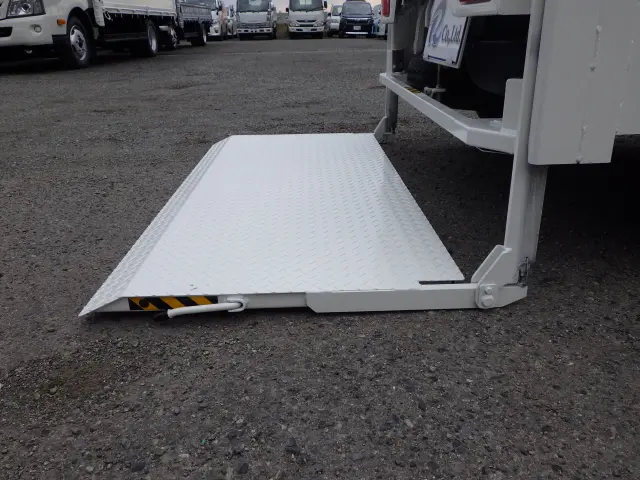 スズキ キャリイ EBD-DA16T(2WD)の写真32