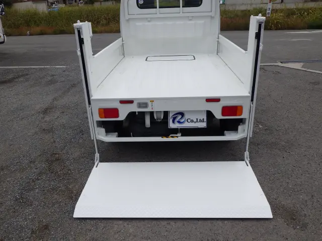 スズキ キャリイ EBD-DA16T(2WD)の写真33