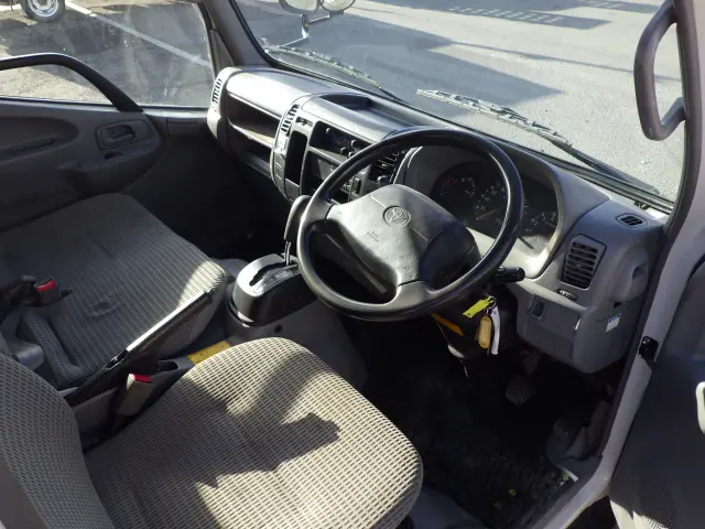 トヨタ トヨエース ＡＢＦ-ＴＲＹ230(2WD)の写真6