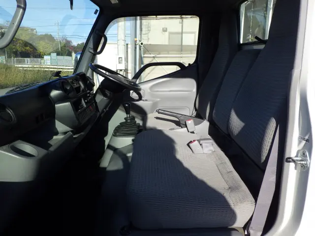 トヨタ ダイナ ABF-TRY220(2WD)の写真8