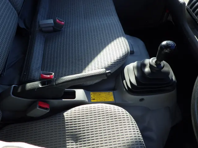 トヨタ ダイナ ABF-TRY220(2WD)の写真17