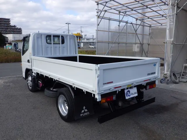 三菱 キャンター 2PG-FBAV0(2WD)の写真2