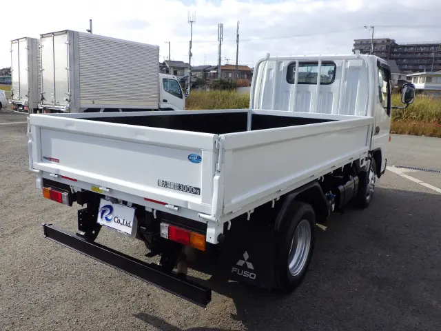 三菱 キャンター 2PG-FBAV0(2WD)の写真27