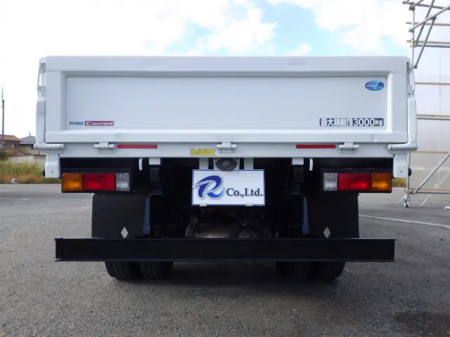 三菱 キャンター 2PG-FBAV0(2WD)の写真44