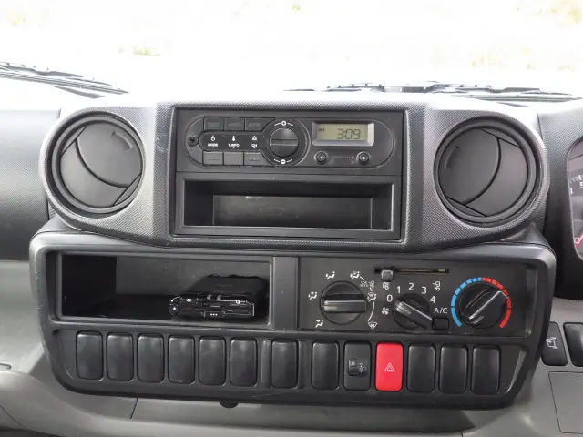 トヨタ ダイナ ABF-TRY220(2WD)の写真9