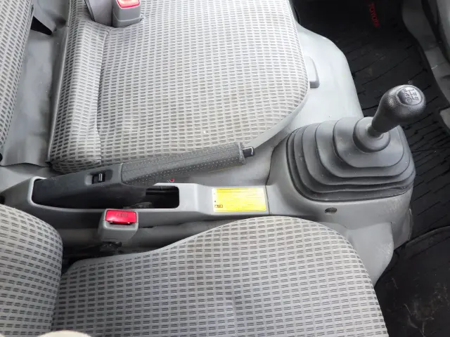 トヨタ ダイナ ABF-TRY220(2WD)の写真17