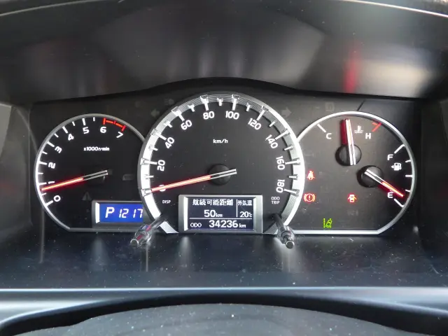 トヨタ ハイエースバン CBF-TRH200K(2WD)の写真8