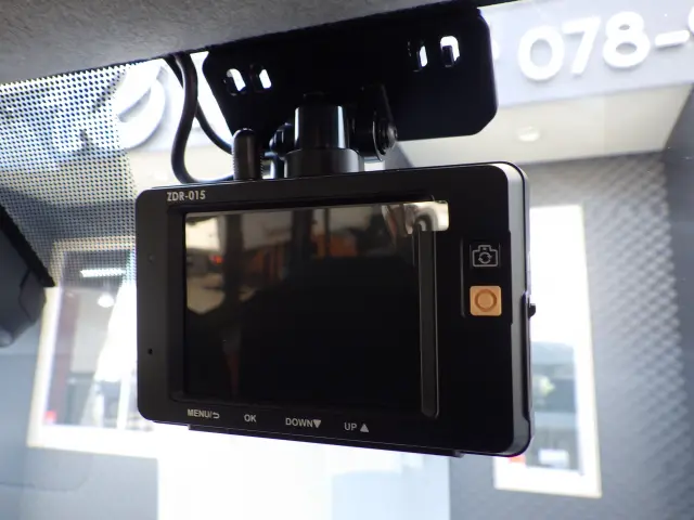 トヨタ ハイエースバン CBF-TRH200K(2WD)の写真15