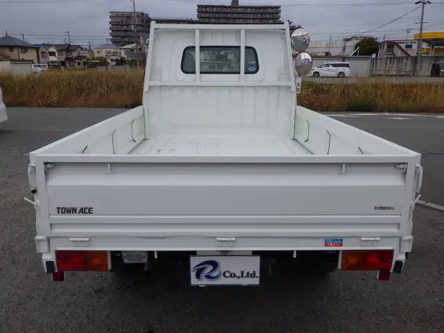 トヨタ タウンエーストラック DBF-S402U(2WD)の写真5