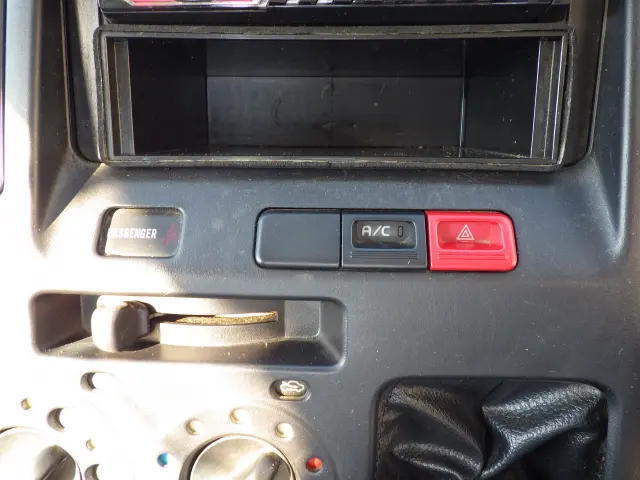 トヨタ タウンエーストラック DBF-S402U(2WD)の写真11