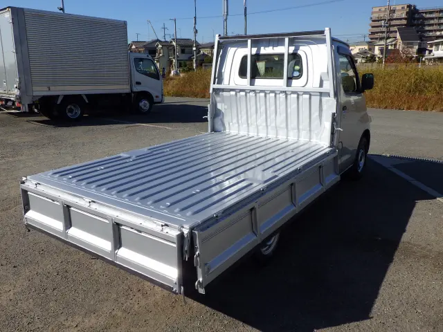 トヨタ タウンエーストラック DBF-S402U(2WD)の写真22